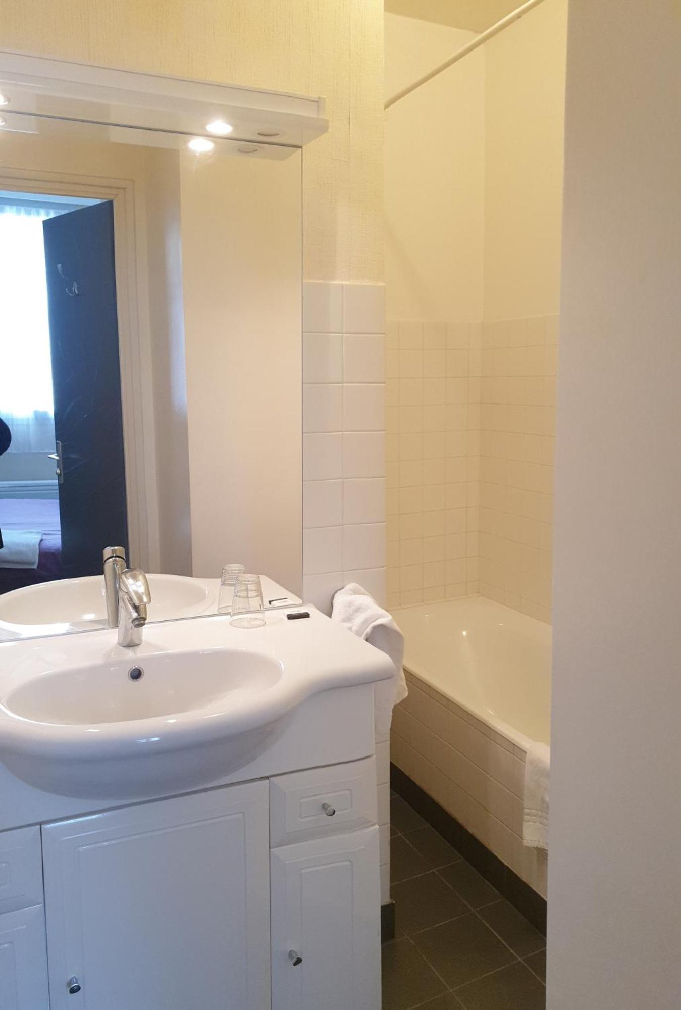 L'Annexe Residence Hoteliere Classee Pontivy Zewnętrze zdjęcie